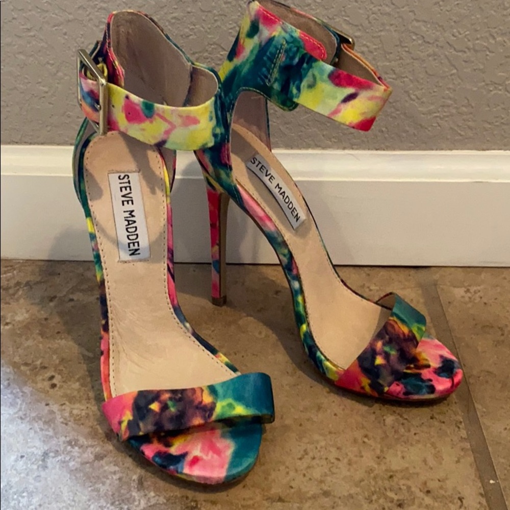 Steve Madden Marlenee Heels